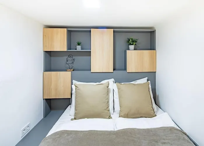 Apartament Cityscape Budget Heaven *